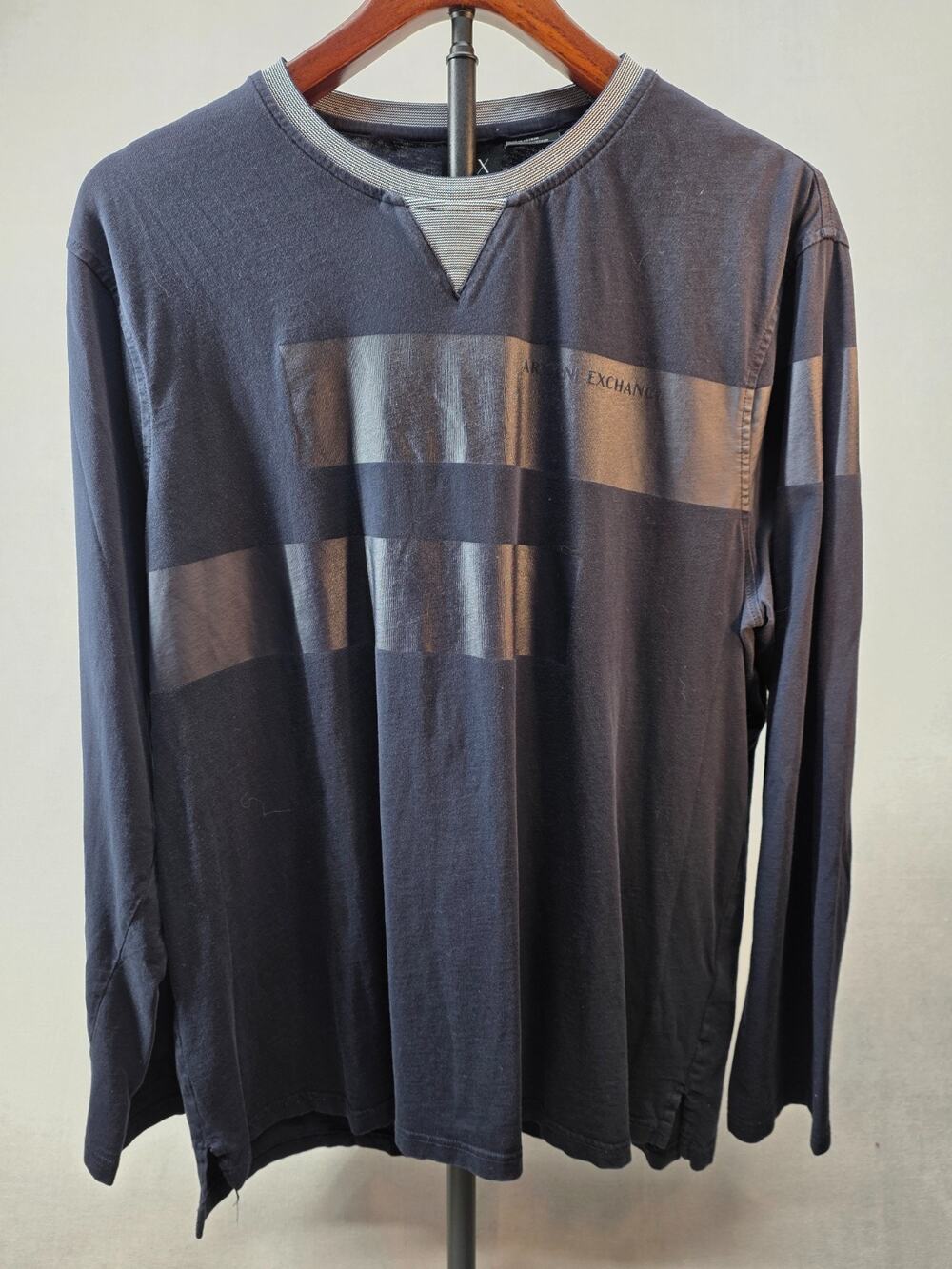 Armani Exchange Mens Long Sleeve‎ Shirt Large Dark Navy Crew V-Notch Graphic